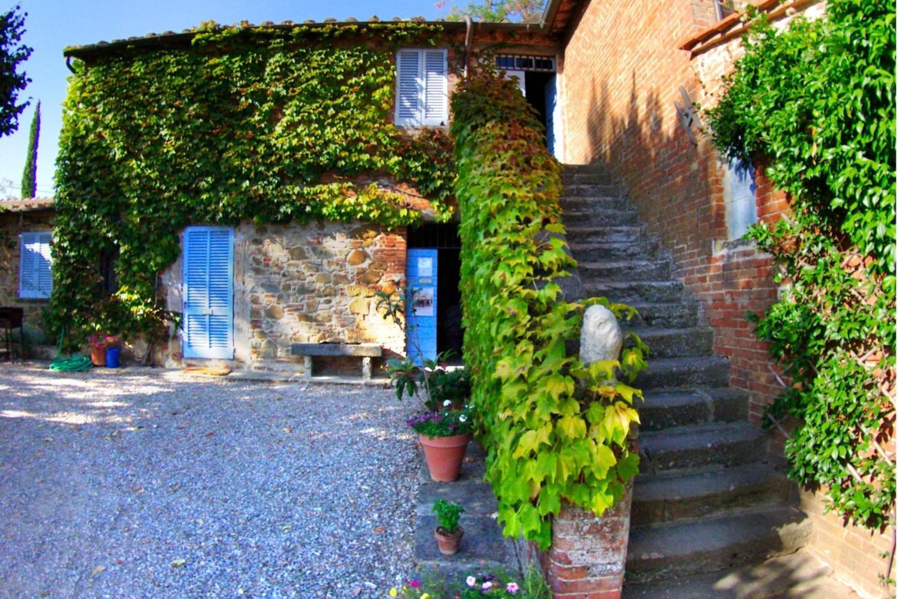 Agriturismo Fattoria Santa Vittoria Pozzo  Экстерьер фото