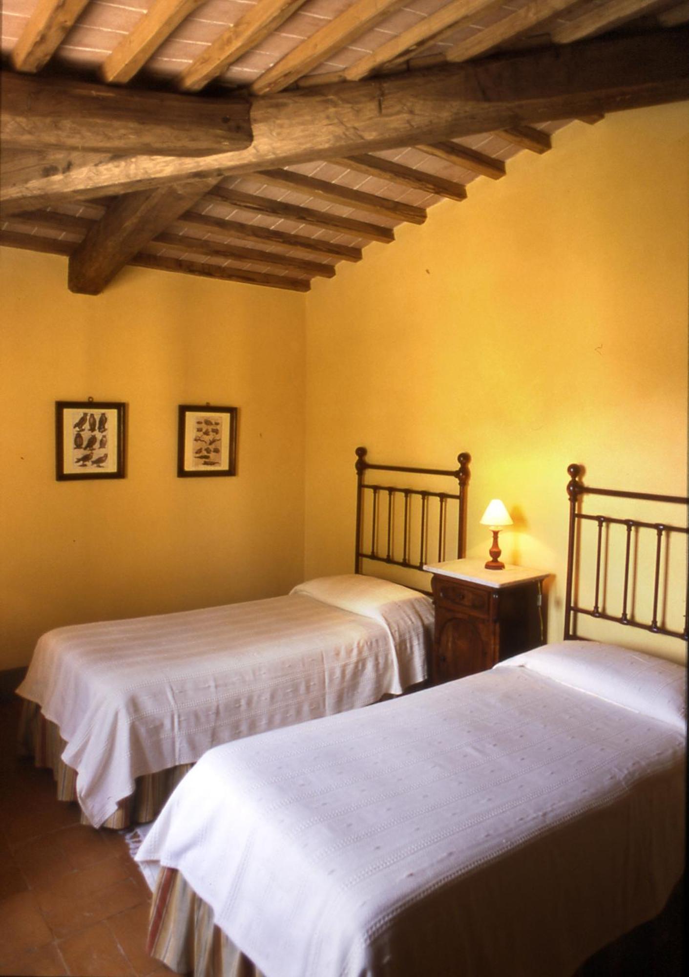 Agriturismo Fattoria Santa Vittoria Pozzo  Экстерьер фото