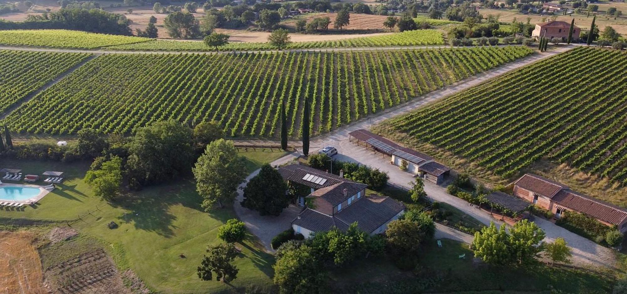 Agriturismo Fattoria Santa Vittoria Pozzo  Экстерьер фото