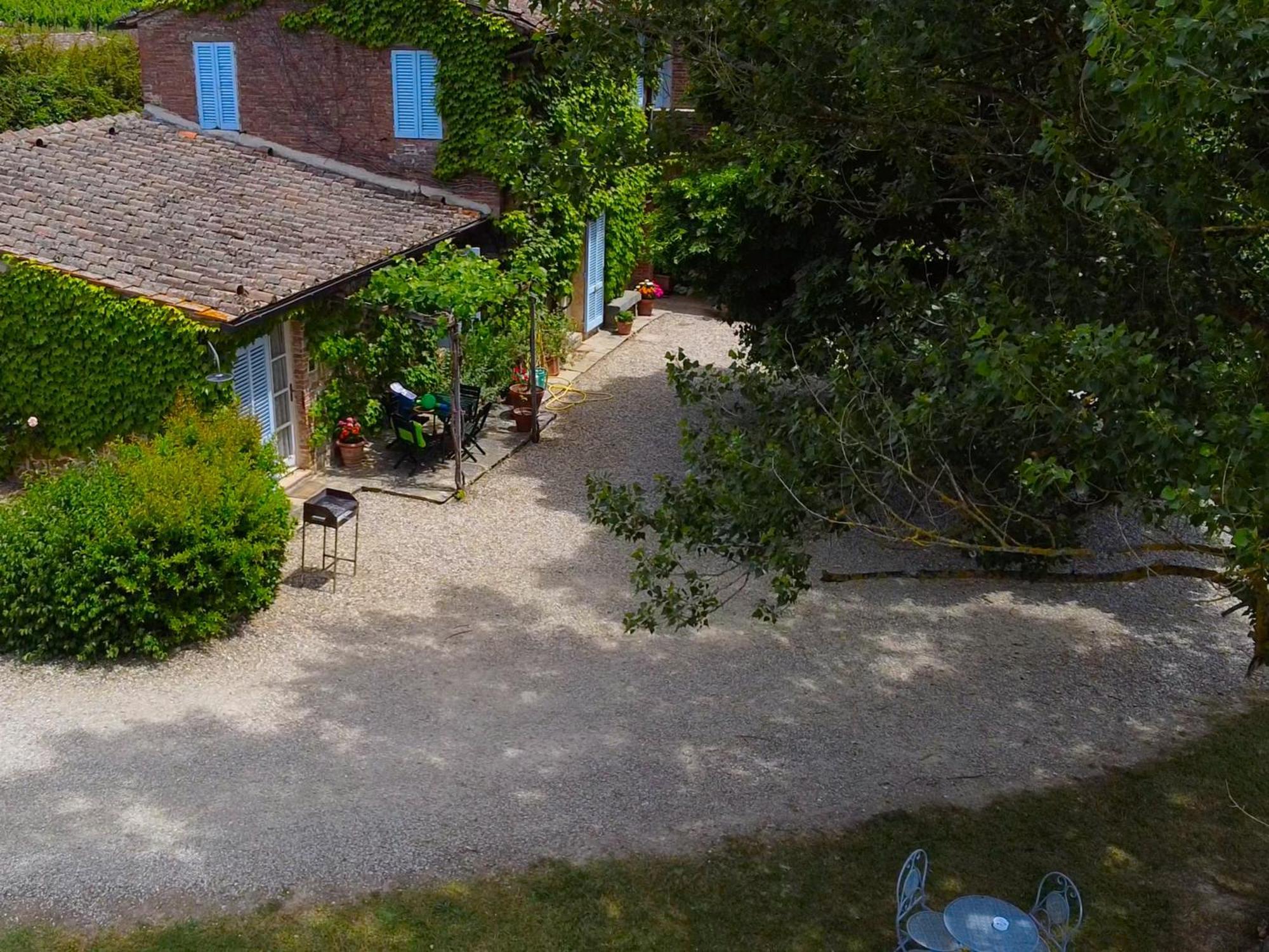 Agriturismo Fattoria Santa Vittoria Pozzo  Экстерьер фото